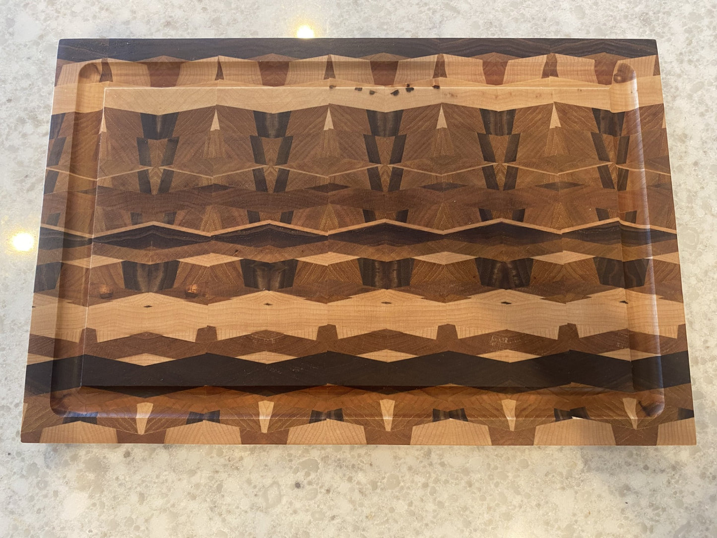 End Grain Cutting Board – Kaleidoscope Pattern | Maple, Walnut, Cherry & Oak | Timber to Table 07.43