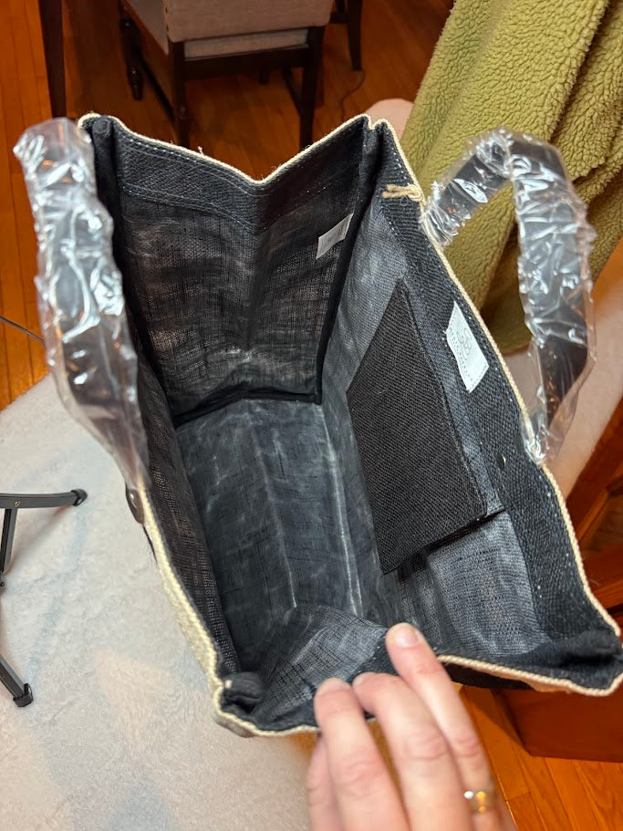 “MERRY” Jute Tote Bag with Leather Handles – Holiday Market Bag | Winter • Shopping • Everyday Carry