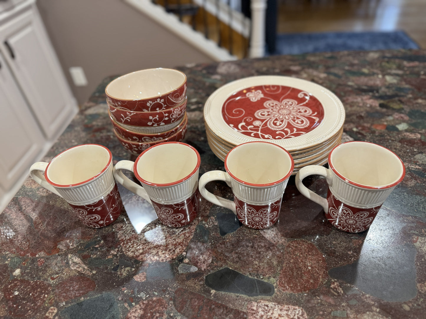 Pier 1 Red Medallion Scroll Dinnerware Set – 16 Pieces (Service for 4)