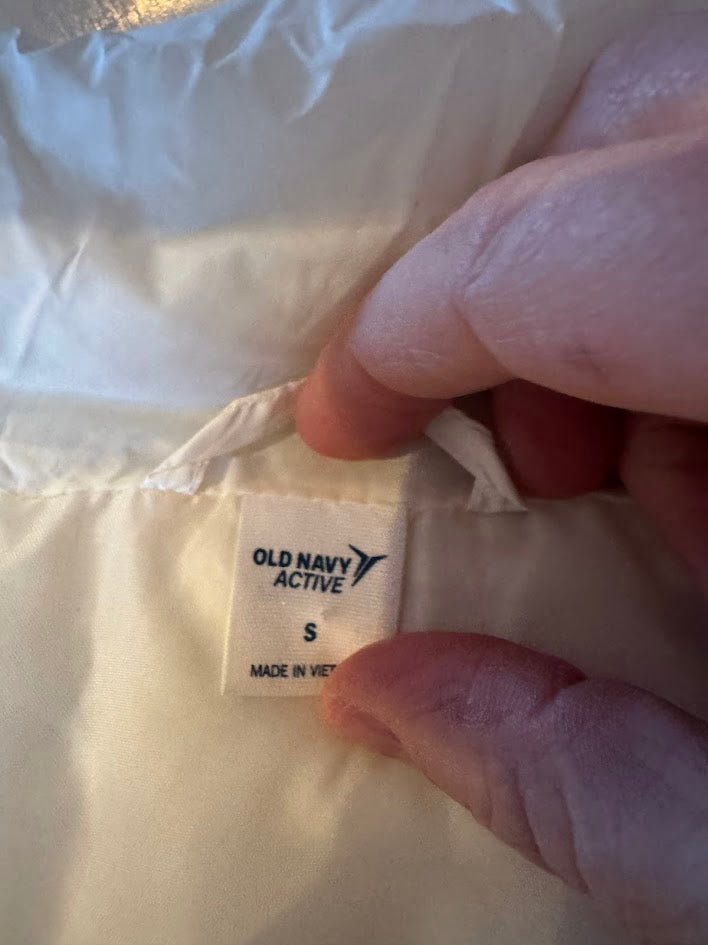 Old Navy Active White Quilted Puffer Jacket Women’s Small Lightweight Coat
