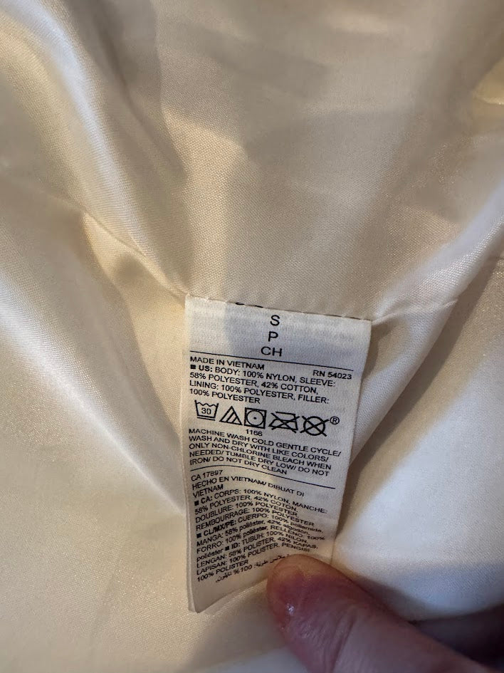 Old Navy Active White Quilted Puffer Jacket Women’s Small Lightweight Coat