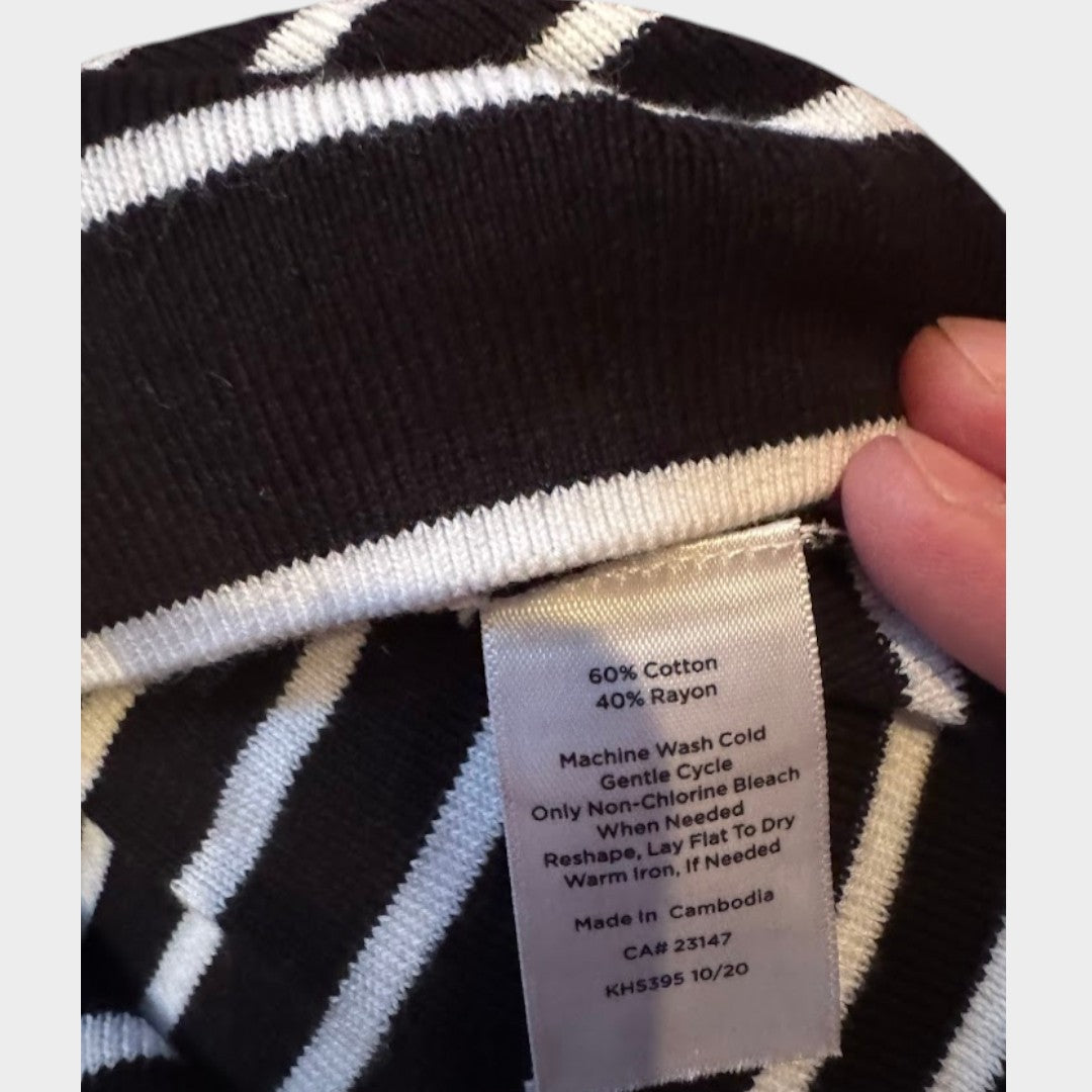Talbots Black & White Striped Knit Top Women’s XS Short Sleeve Sweater Tee