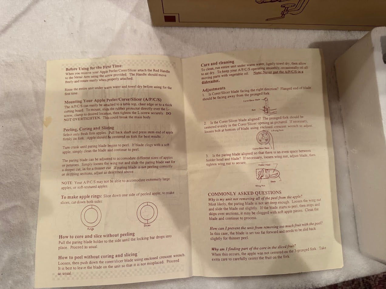 Pampered Chef Apple Peeler • Corer • Slicer with Box & Instructions