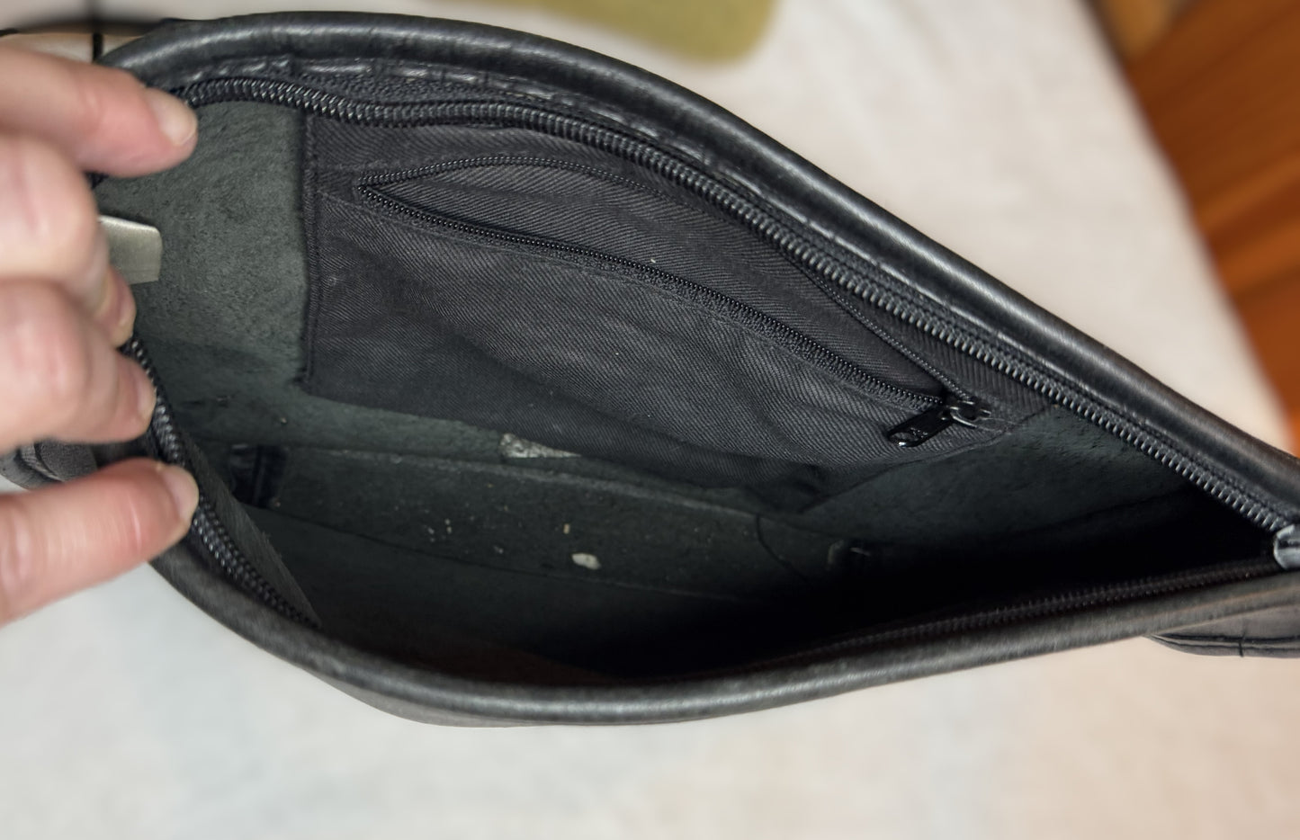 Unbranded Black Genuine Leather Crossbody Purse | Small Shoulder Bag with Strap | Preloved