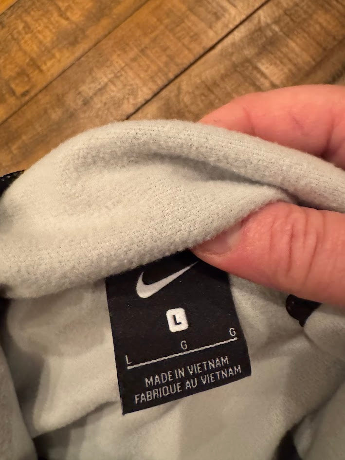 Men’s Nike Zip-Up Hoodie – Size L