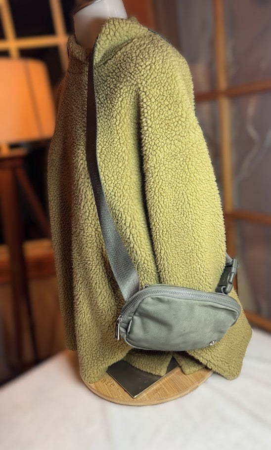 Lululemon Everywhere Belt Bag | Adjustable Crossbody Waist Pack | Olive Green | Gently Used