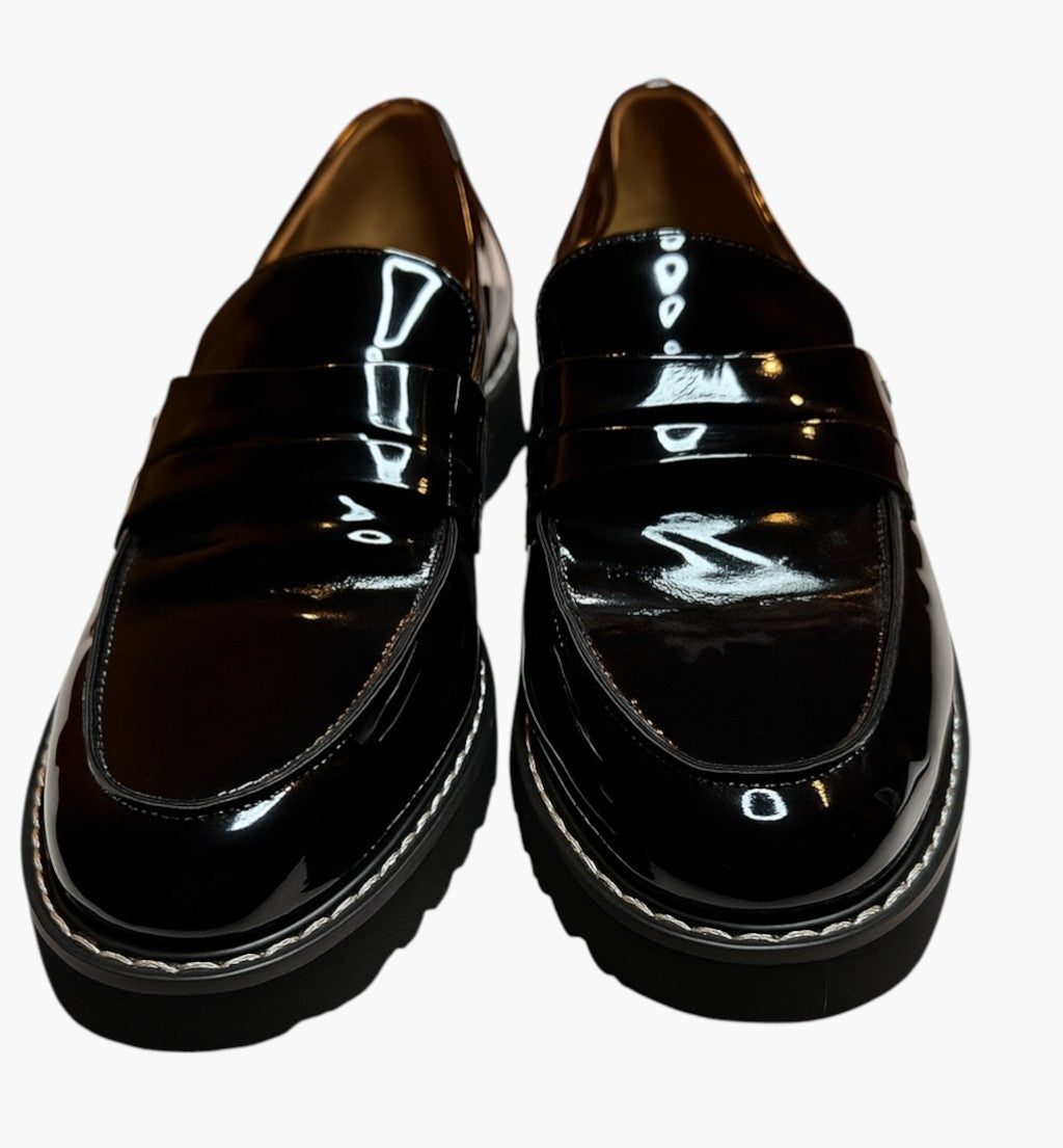 Franco Sarto Black Patent Loafers Women’s Size 8 Chunky Lug Sole Slip On Shoes