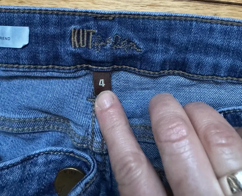 Womens Kut Brand Catherine Boyfriend Jeans Size 4, Trendy Denim Fashion