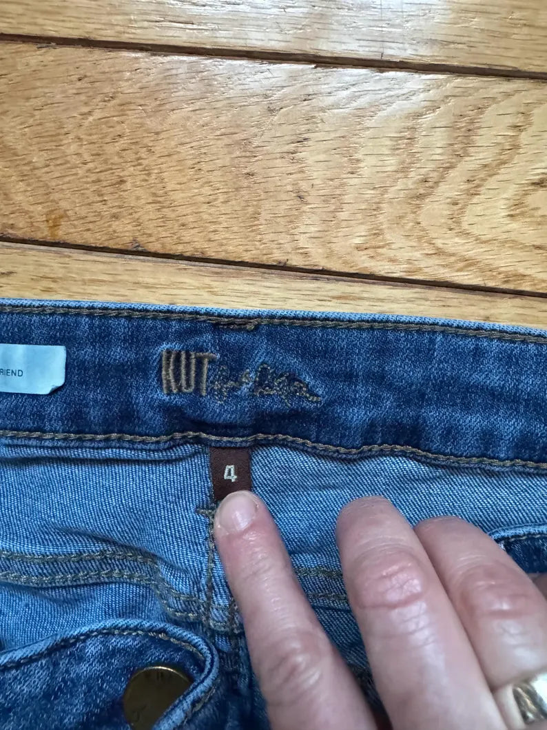 Womens Kut Brand Catherine Boyfriend Jeans Size 4, Trendy Denim Fashion