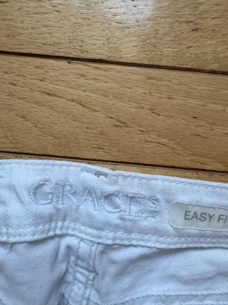 Women's Size 28 Grace Brand White Jeans, Relaxed Fit Pants