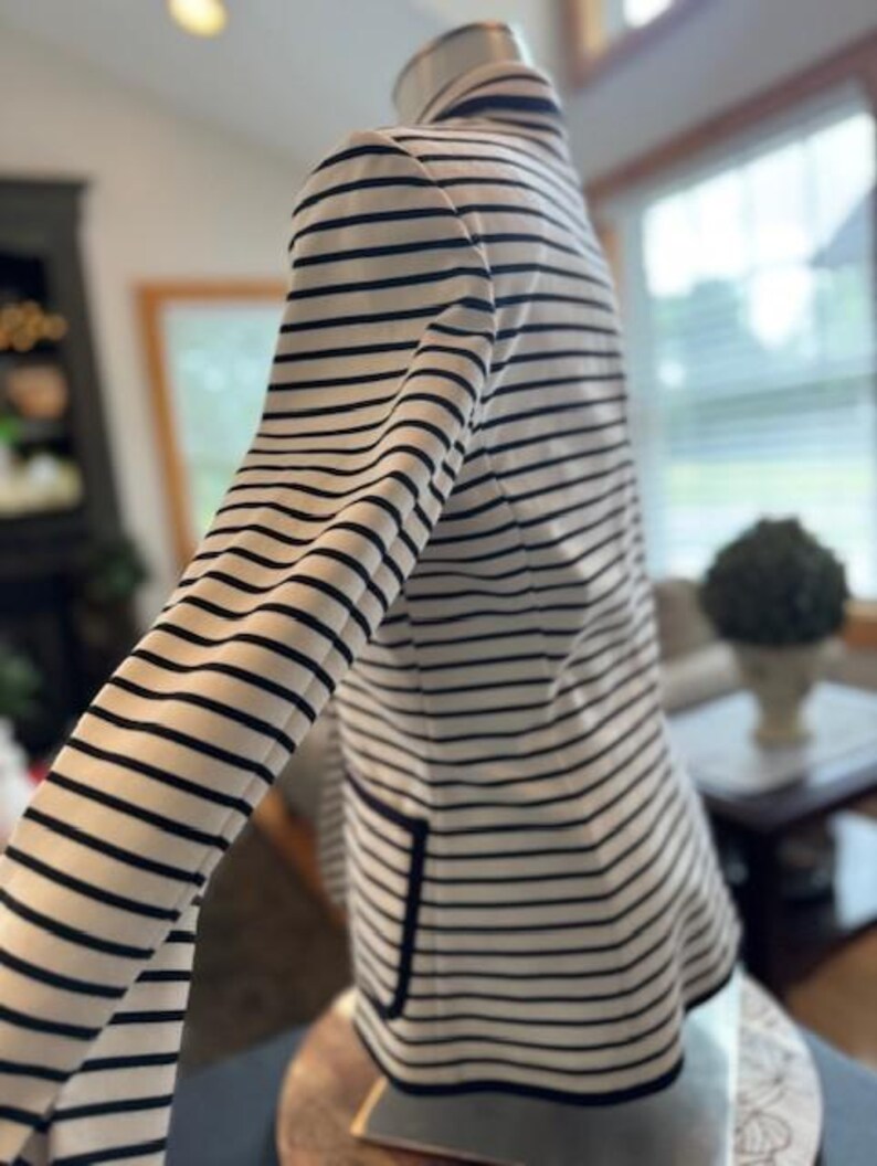 Nine West Striped Blazer | Women’s Career Style Jacket Size 6