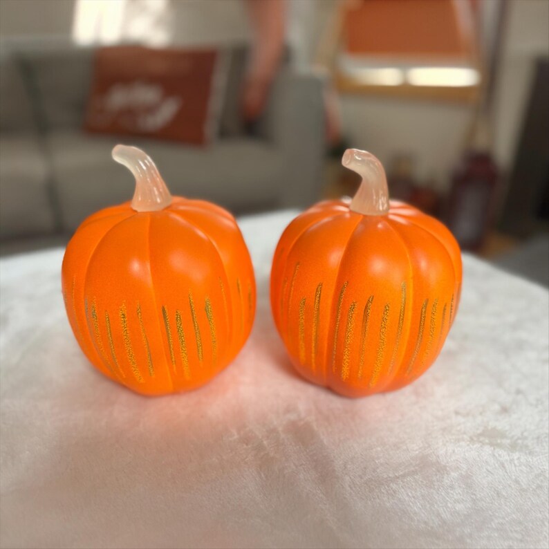 Starry Night LED Pumpkin: Decorative Resin Timer Light