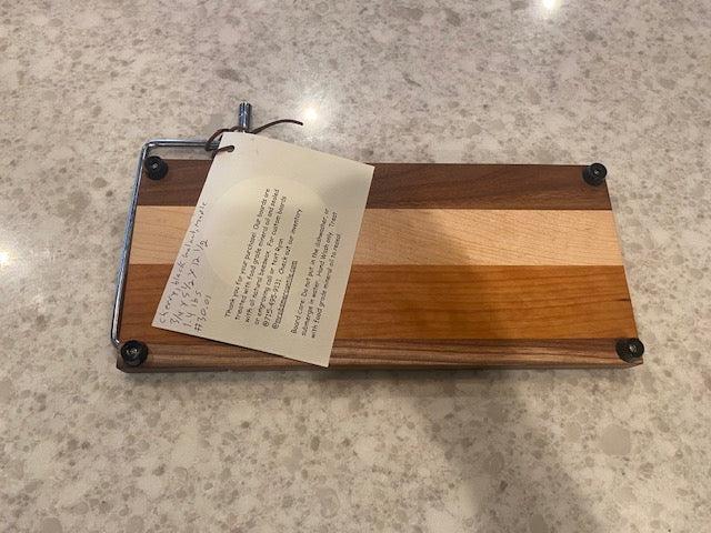 Board 07.30.01  Hardwood Cutting Board with Counter Clamp | Cherry, Walnut & Maple