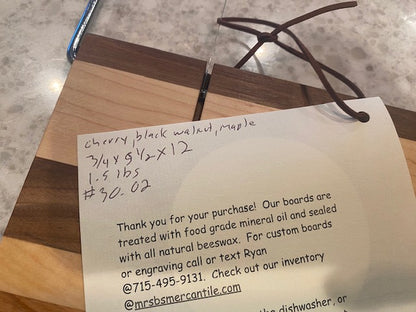 Board 07.30.02 Hardwood Cutting Board with Counter Clamp | Style #30.02
