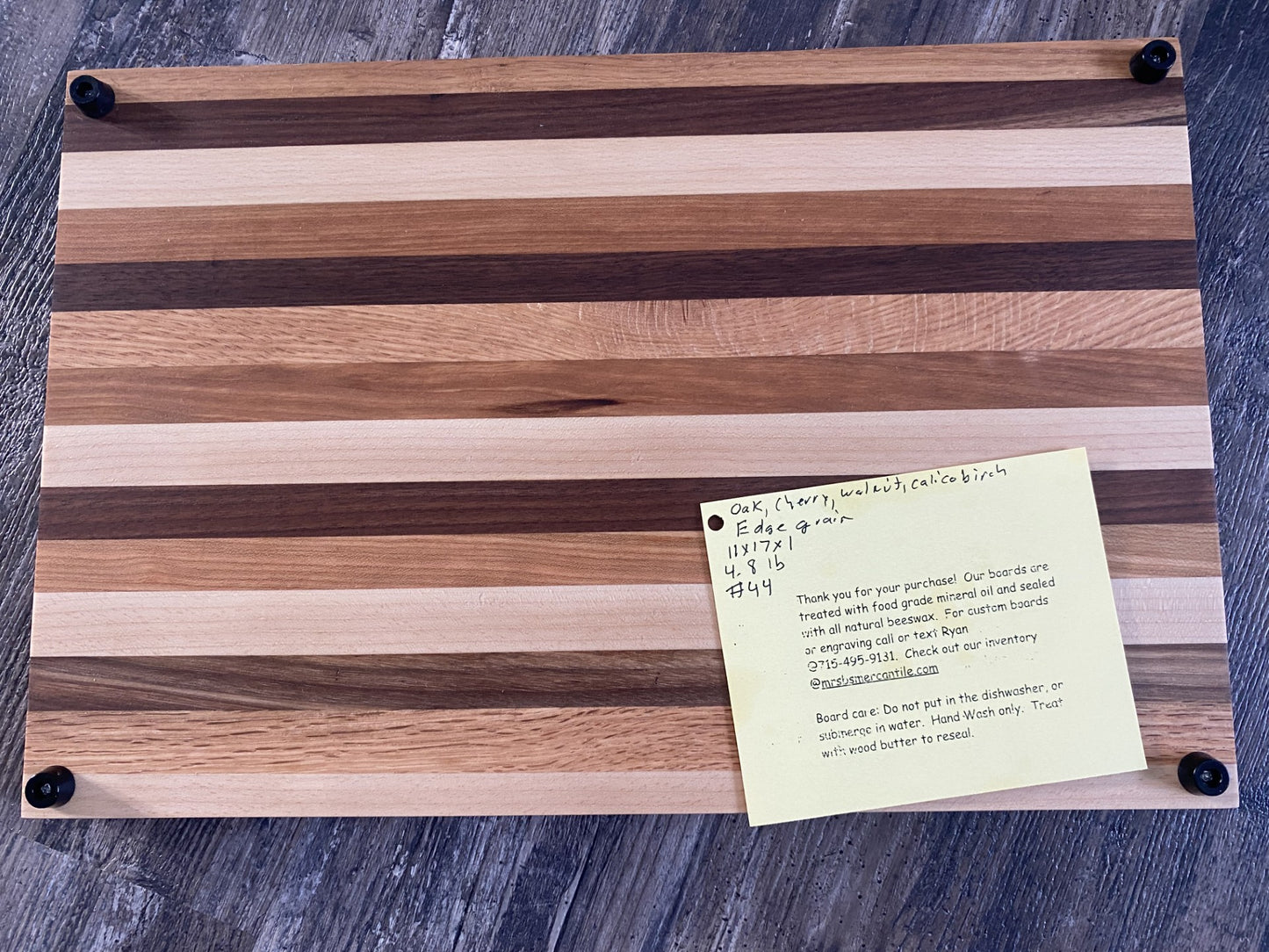 Handcrafted Edge Grain Cutting Board with Juice Groove – Oak, Cherry & Walnut – 11” x 17” 07.44